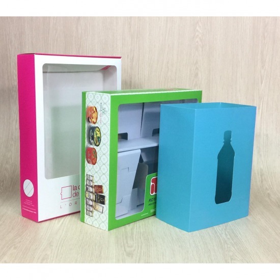 รับทำกล่องกระดาษเจาะหน้าต่าง แสมดำ พระราม2